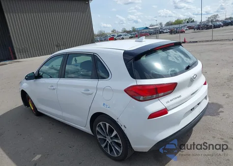 2018 Hyundai Elantra Gt из США, поврежденный, VIN KMHH35LE1JU019516
